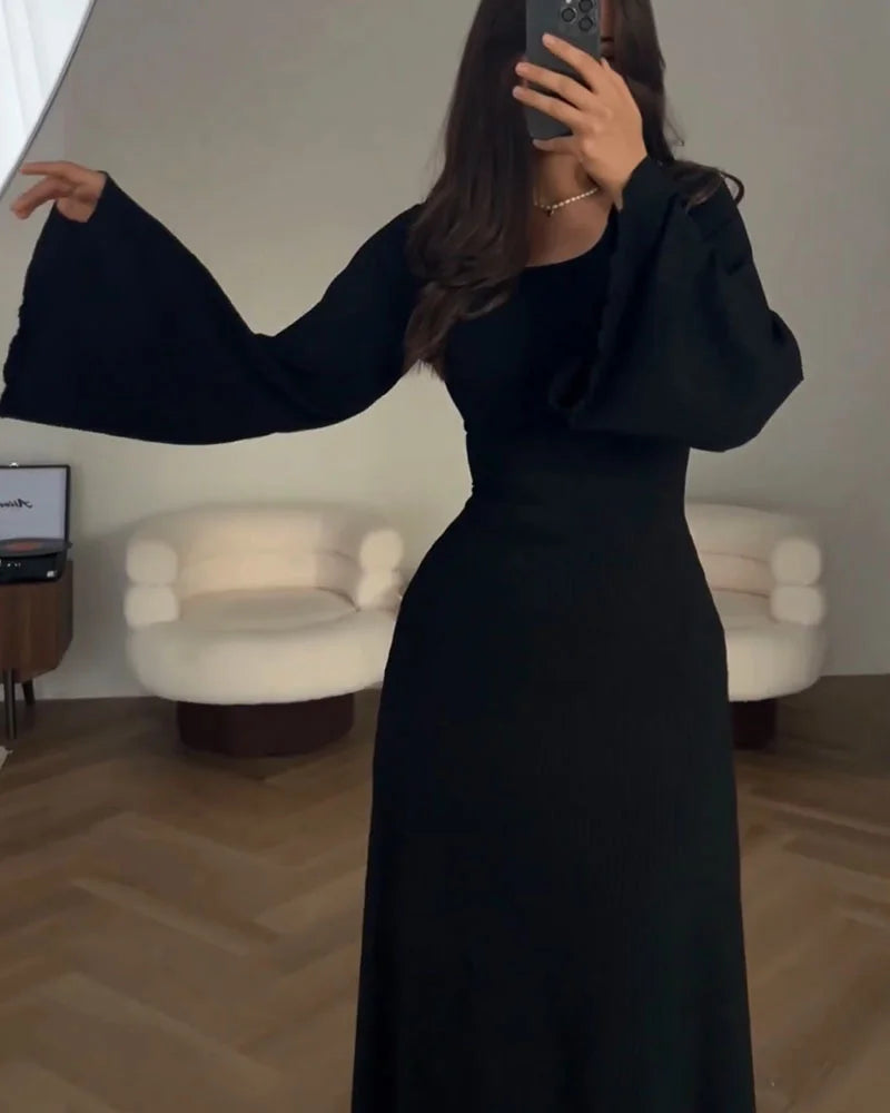 Bella | Graduation Ribbed Knit Maxi Dress