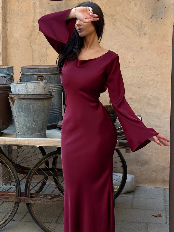 Alessia | Elegant Long Sleeved Maxi Dress