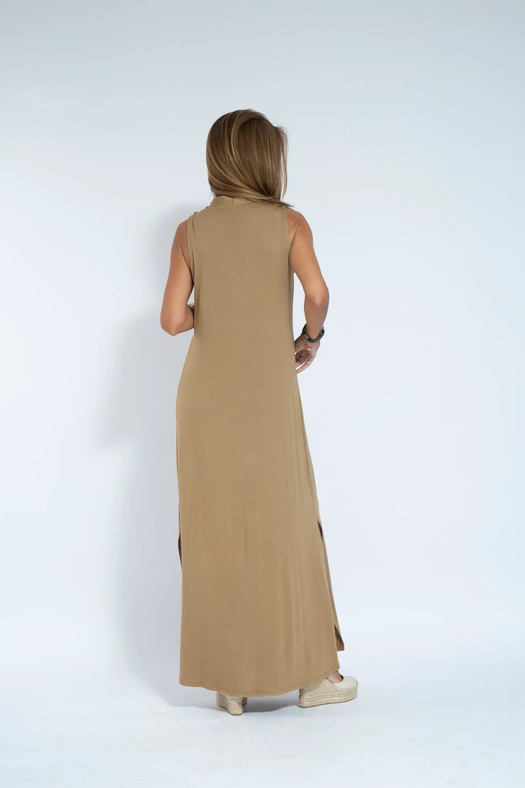 Odessa | Wedding Guest Sleeveless V Neck Maxi Dress