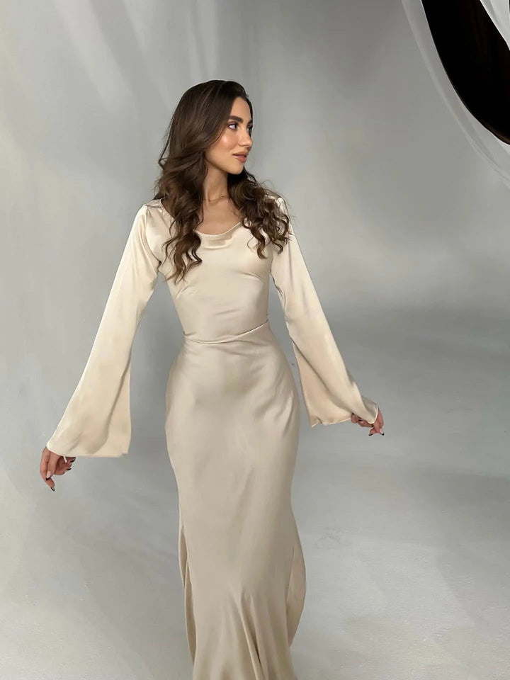 Alessia | Elegant Long Sleeved Maxi Dress