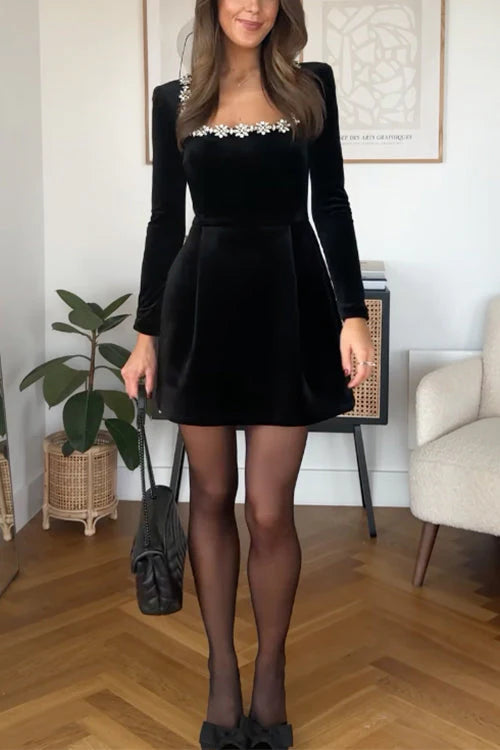 Arabella | Elegant Square Neck Velvet Mini Dress
