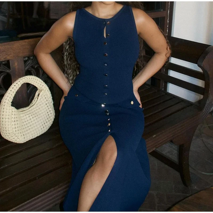 Victoria | Elegant Sleeveless Knit Maxi Dress