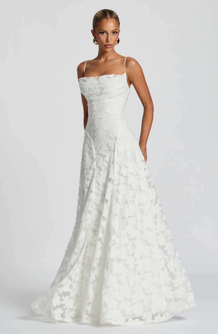 Amira | Prom Lace A-Line Maxi Dress