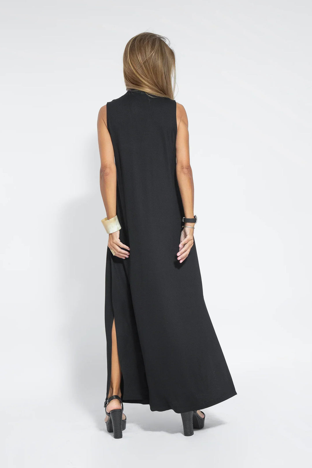 Odessa | Wedding Guest Sleeveless V Neck Maxi Dress