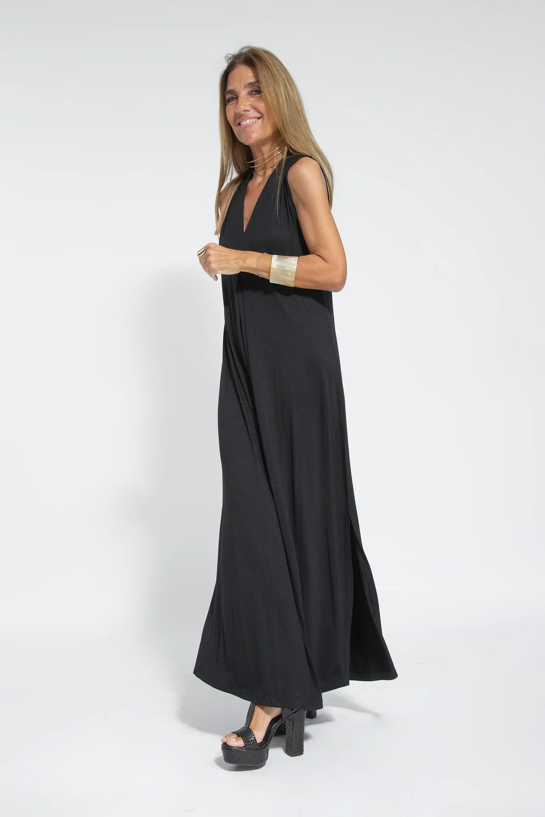 Odessa | Wedding Guest Sleeveless V Neck Maxi Dress